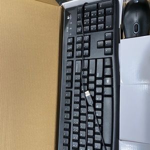Never used Logitech keyboard set